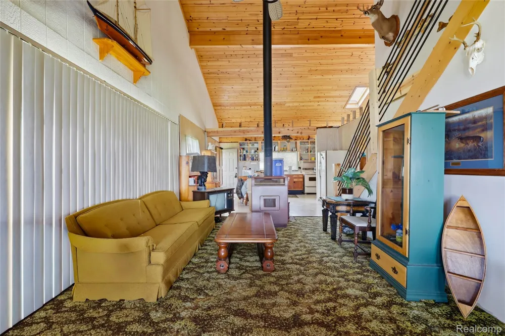 6556 Dickinson Island Clay Township, MI 48001