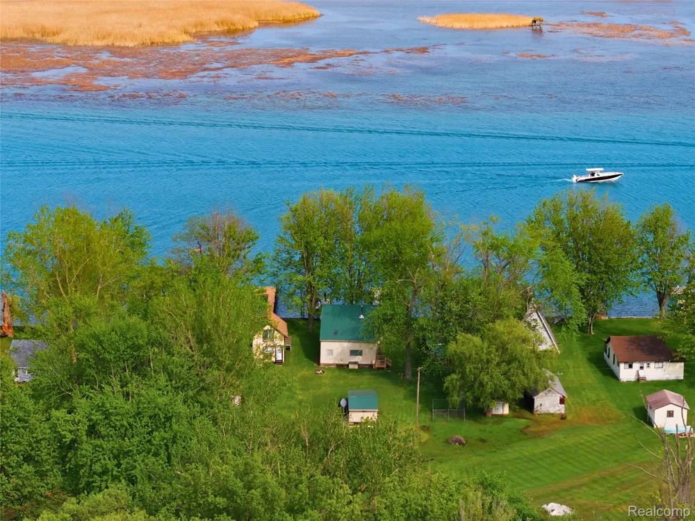 6556 Dickinson Island Clay Township, MI 48001