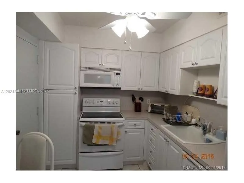 1985 S Ocean Dr #3B Hallandale Beach, FL 33009