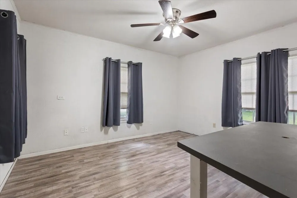 802 Avenue A Valley Mills, TX 76689