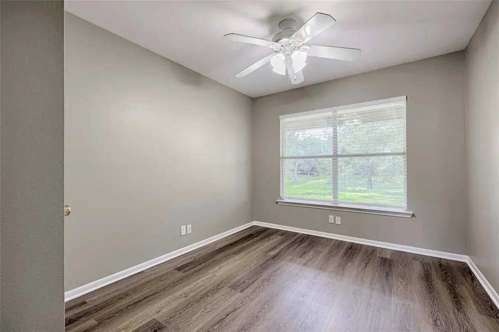 3545 E I 10 Frontage Road Schulenburg, TX 78956