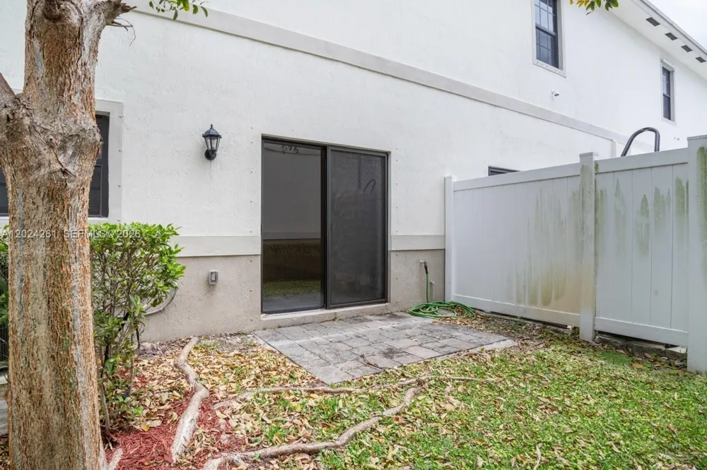 1170 SW 7th Ct #1170 Florida City, FL 33034