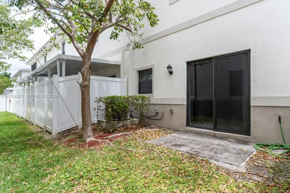1170 SW 7th Ct #1170 Florida City, FL 33034