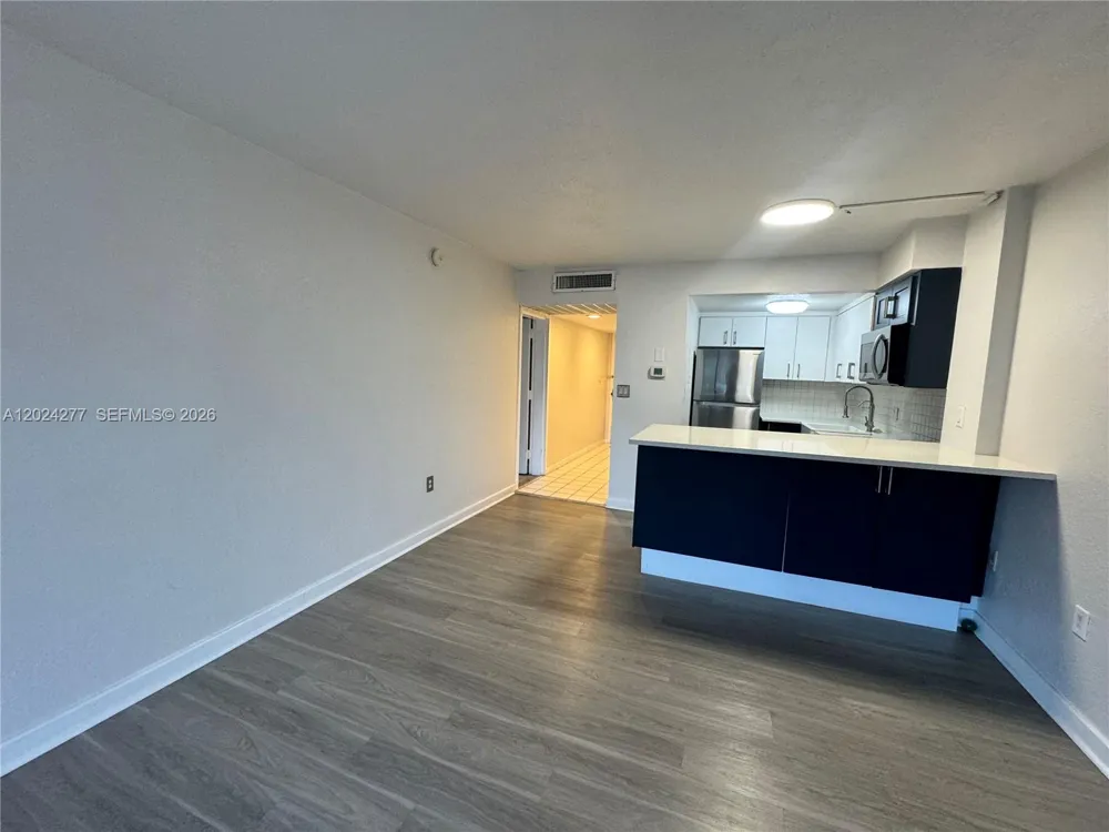 1650 NE 115th St #609 Miami, FL 33181