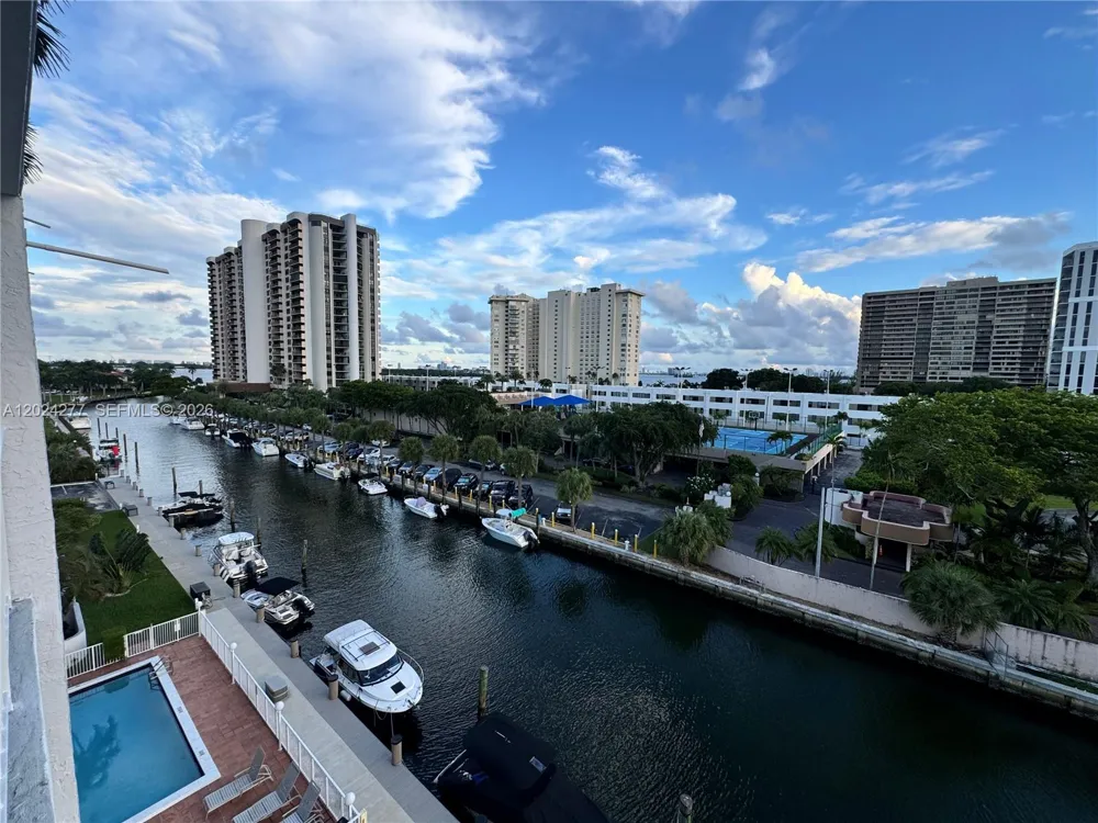 1650 NE 115th St #609 Miami, FL 33181