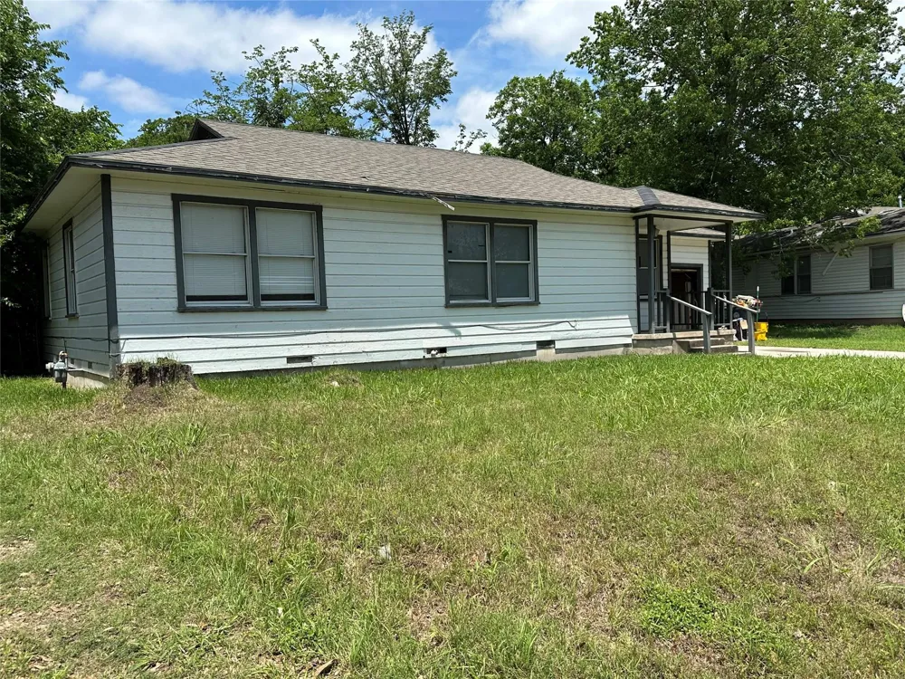 3813 James Avenue Waco, TX 76711