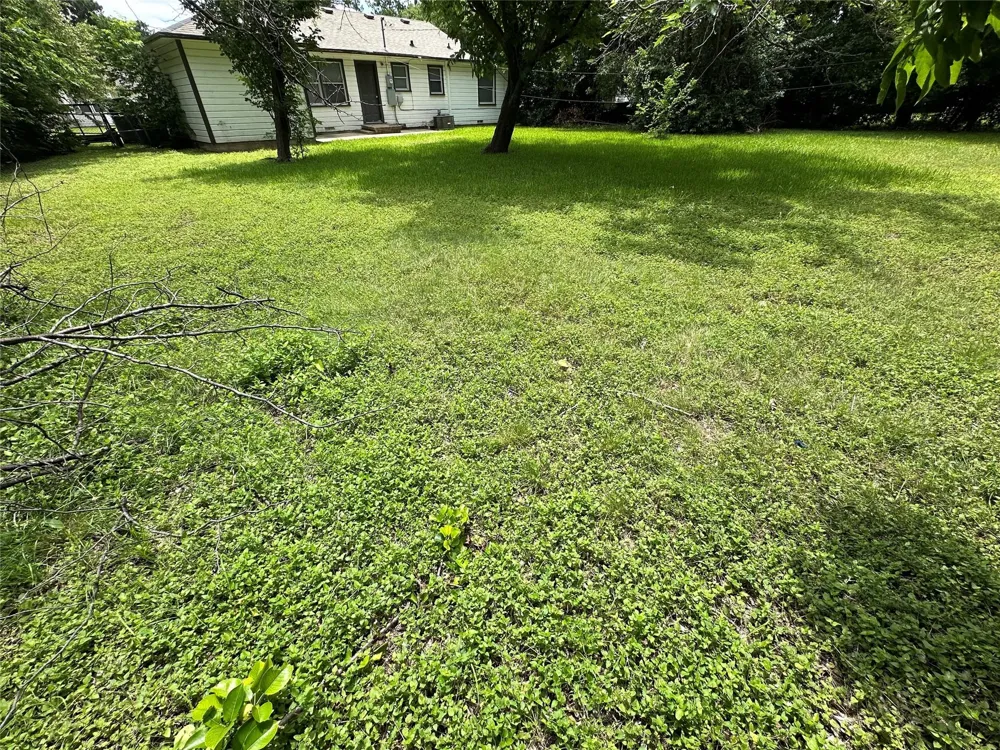 3813 James Avenue Waco, TX 76711