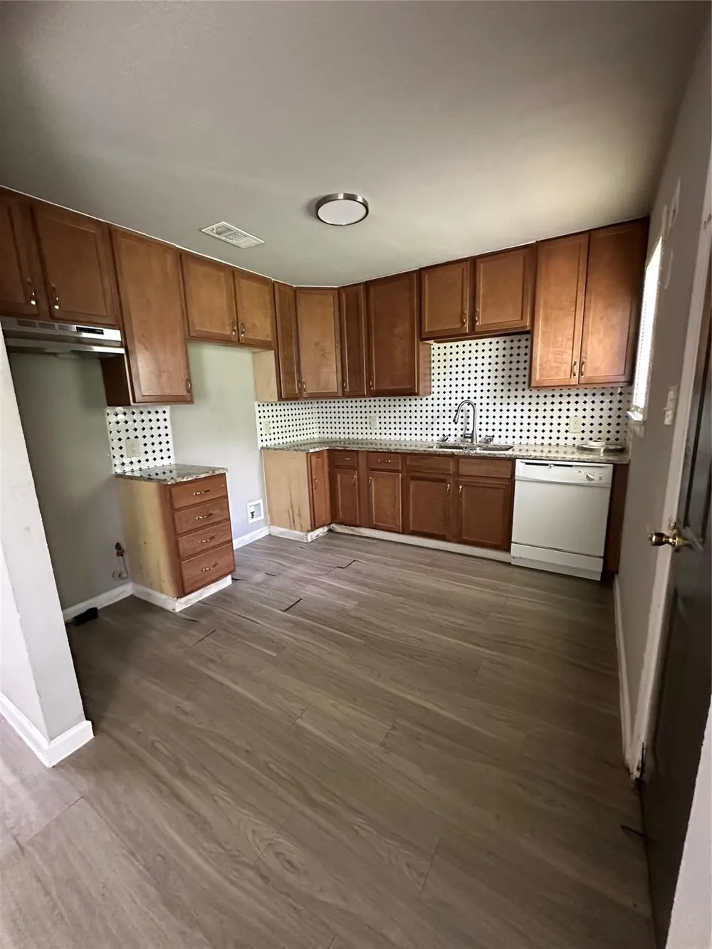3813 James Avenue Waco, TX 76711