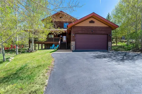 290 Village Road