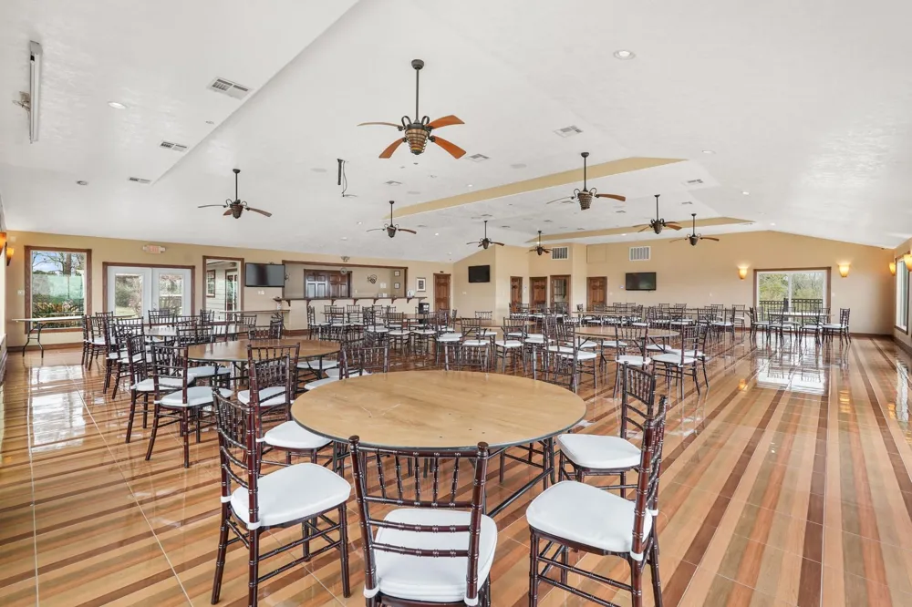 800 E Highway 90 Dayton, TX 77535