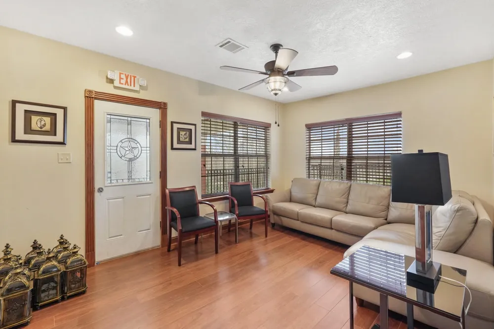 800 E Highway 90 Dayton, TX 77535