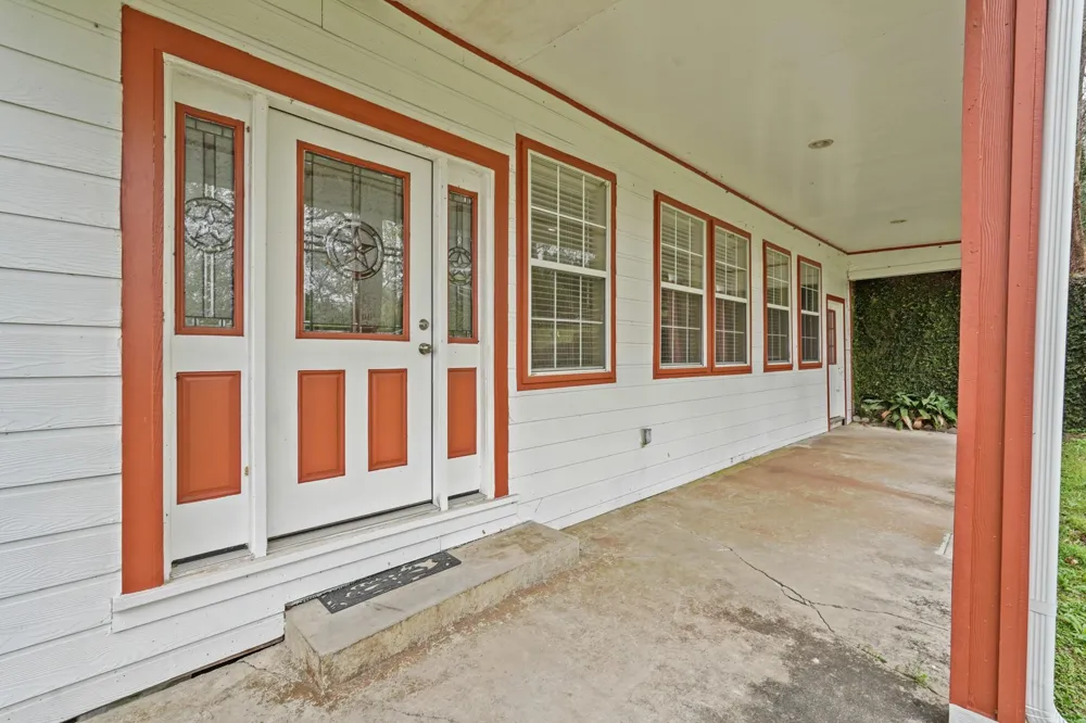 800 E Highway 90 Dayton, TX 77535