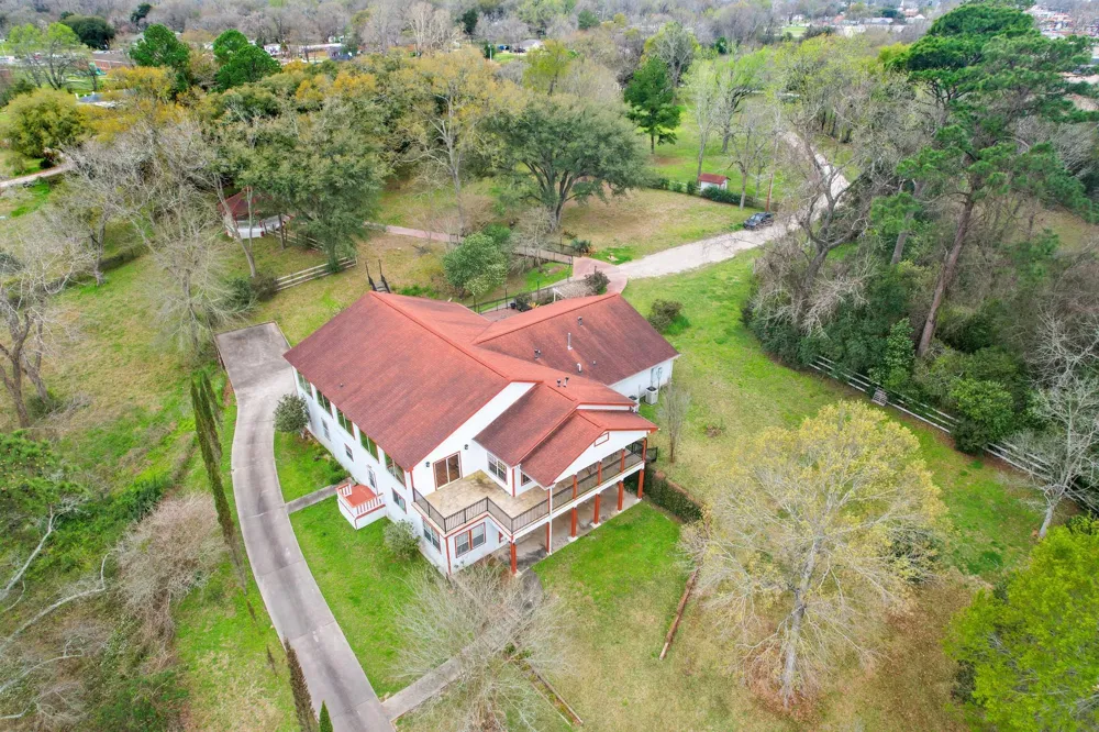 800 E Highway 90 Dayton, TX 77535