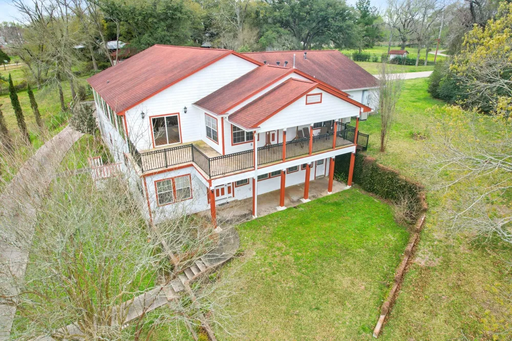 800 E Highway 90 Dayton, TX 77535