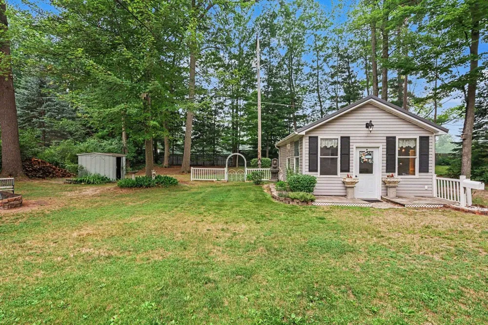 2423 West Drive Whitney Township, MI 48763