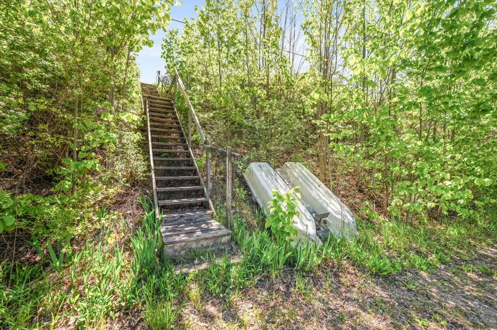19454 E Chippewa Lake Drive Chippewa Township, MI 49320
