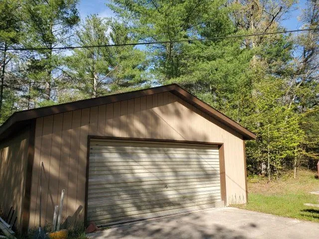 4022 Chippewa Trail Plainfield Township, MI 48739