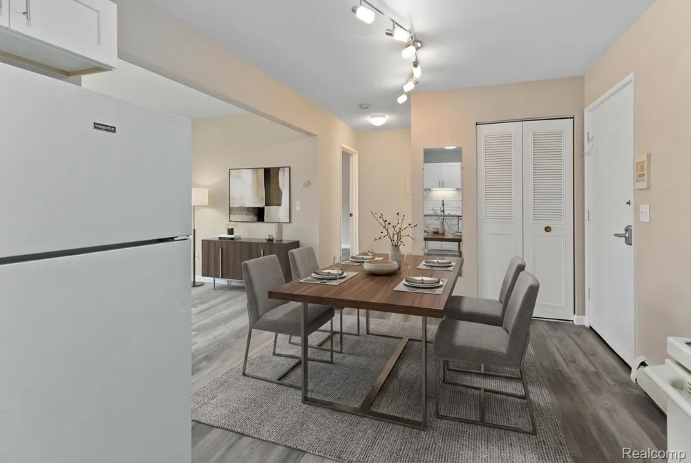 1545 CHERBONEAU #41 Detroit City, MI 48207