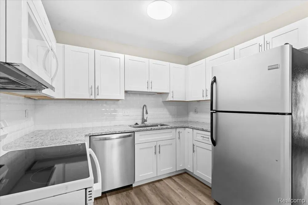 1545 CHERBONEAU #41 Detroit City, MI 48207