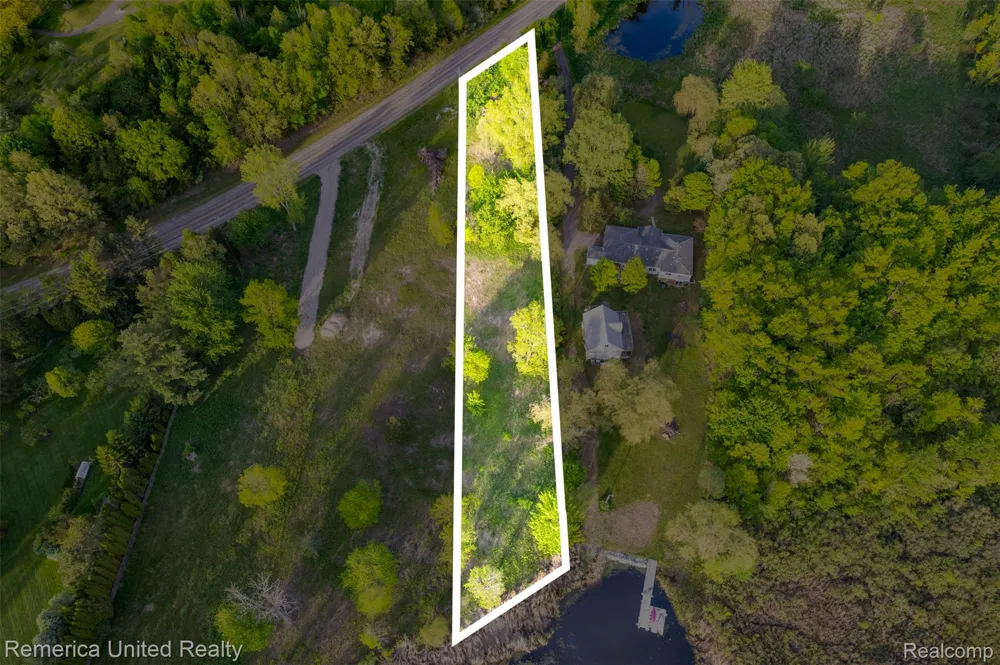 17 Golf Club Oceola Township, MI 48843