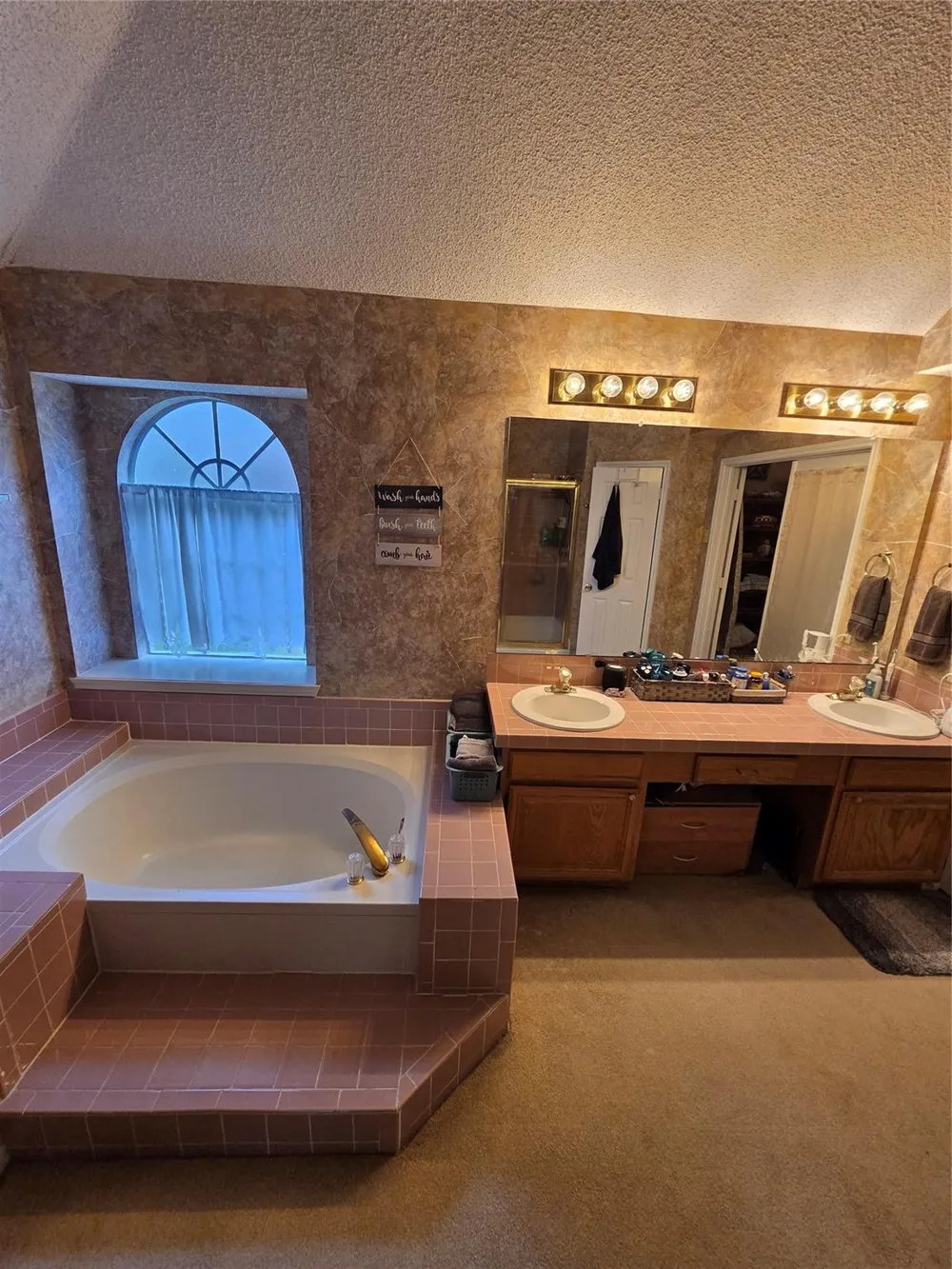 3909 Regency Drive Deer Park, TX 77536