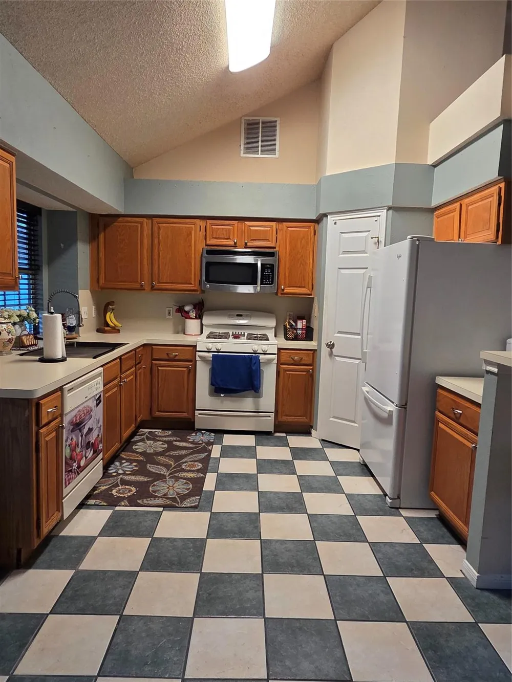 3909 Regency Drive Deer Park, TX 77536