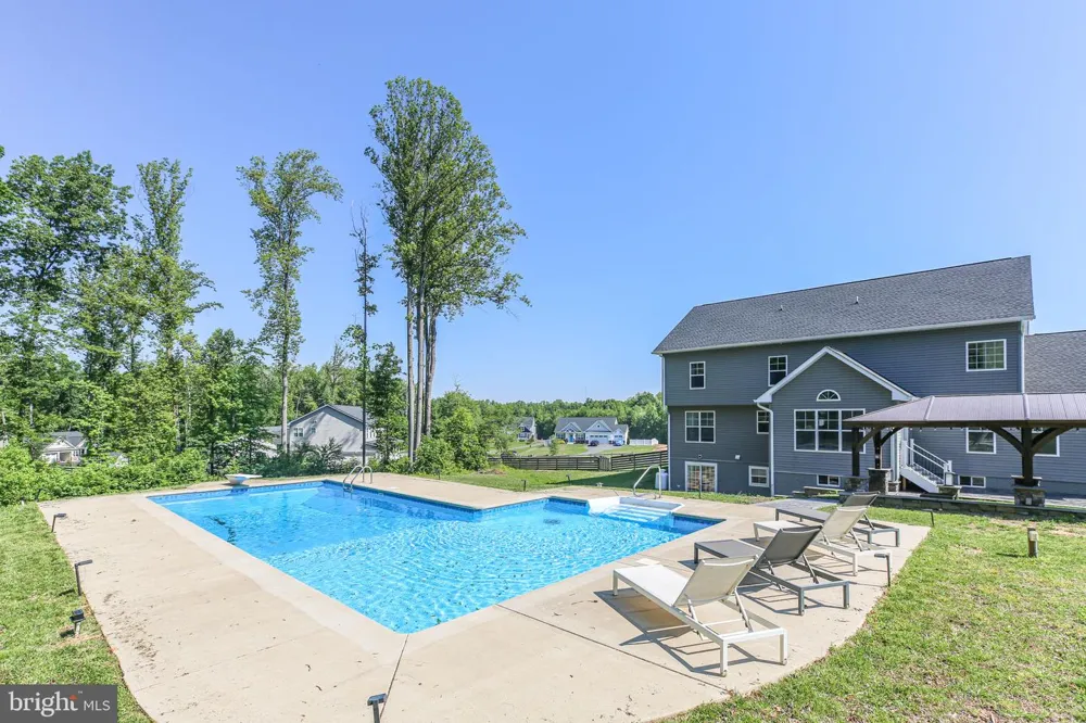 109 ROBELI WAY Fredericksburg, VA 22406