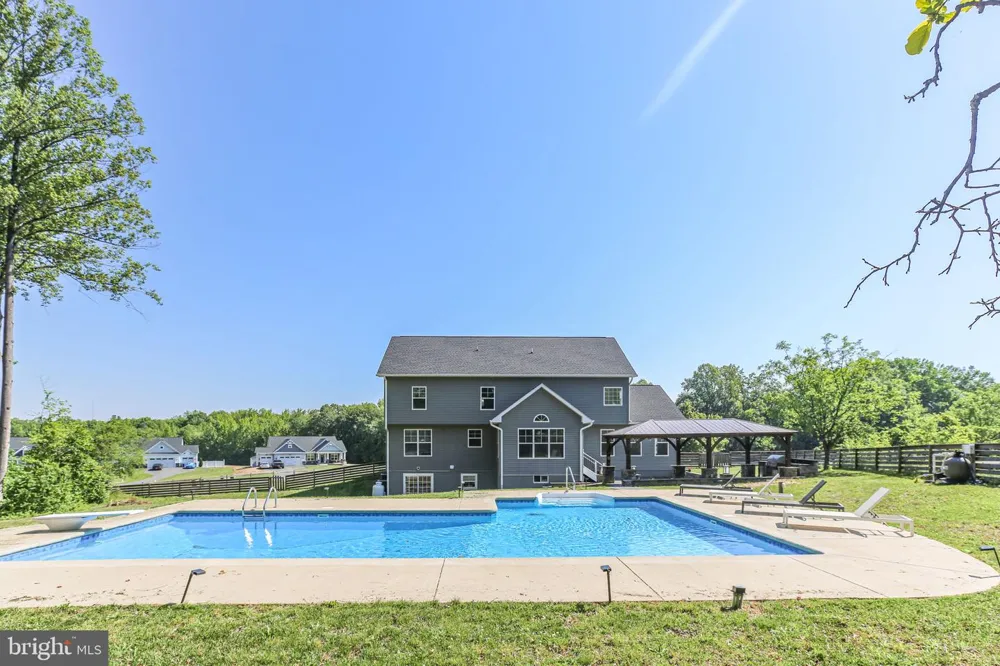 109 ROBELI WAY Fredericksburg, VA 22406
