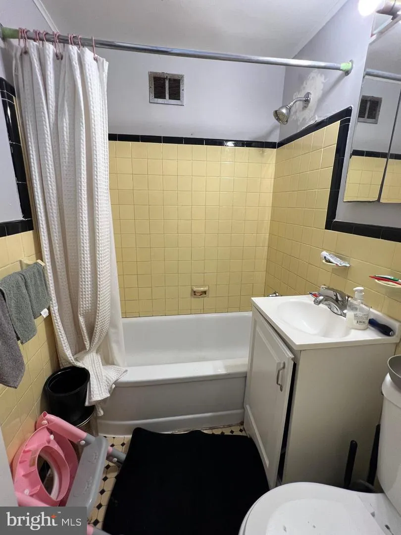 2924 HELLERMAN STREET Philadelphia, PA 19149