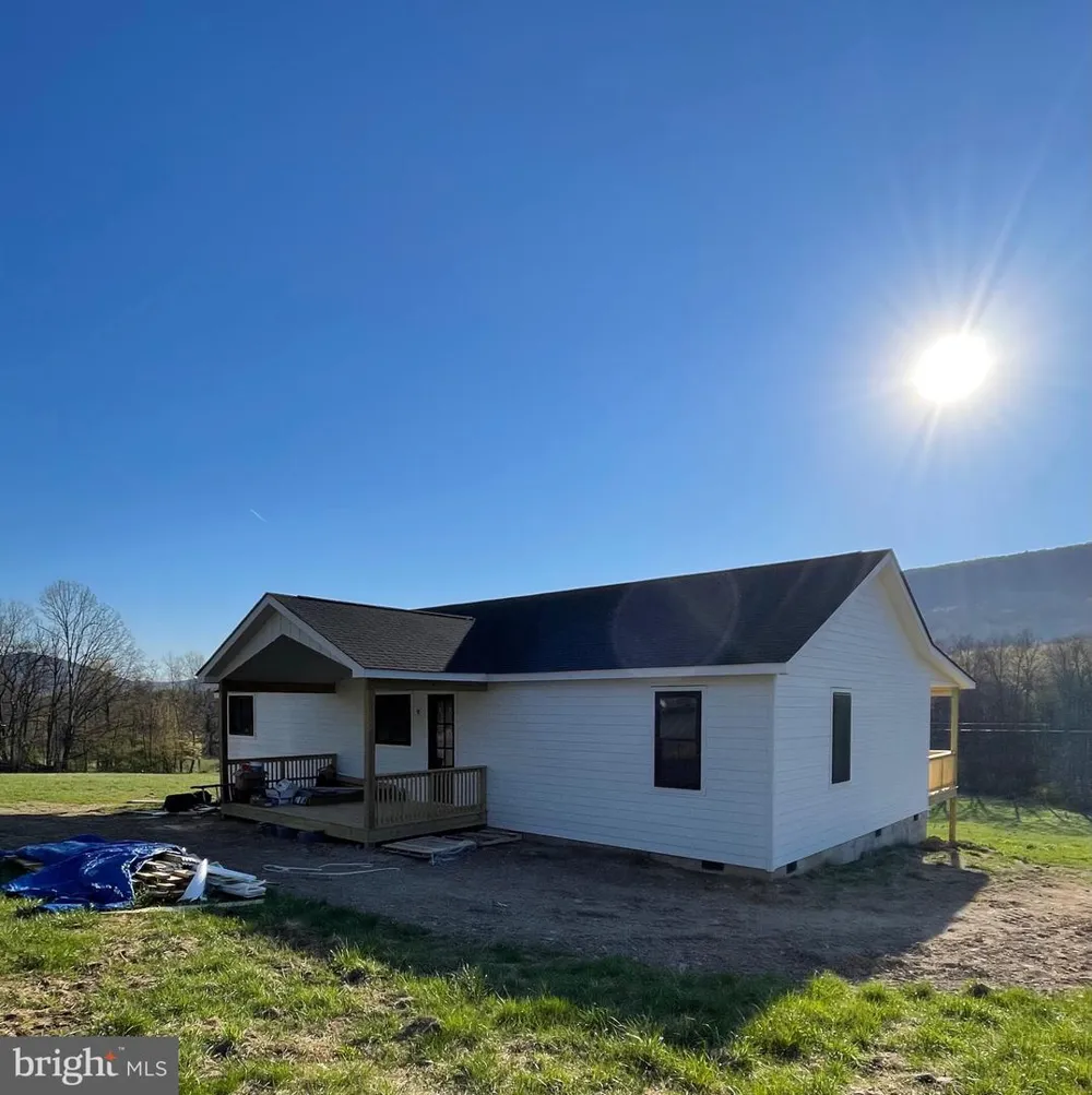 1854 MIDDLE COVE ROAD Mathias, WV 26812