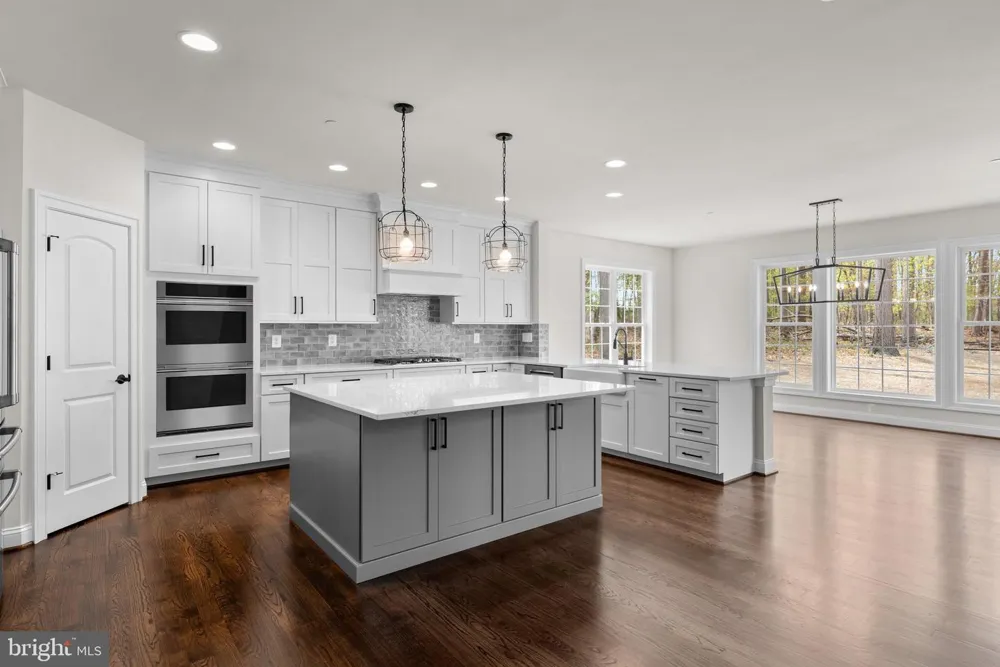 127 NOB HILL PARK DRIVE #BENTON II Reisterstown, MD 21136
