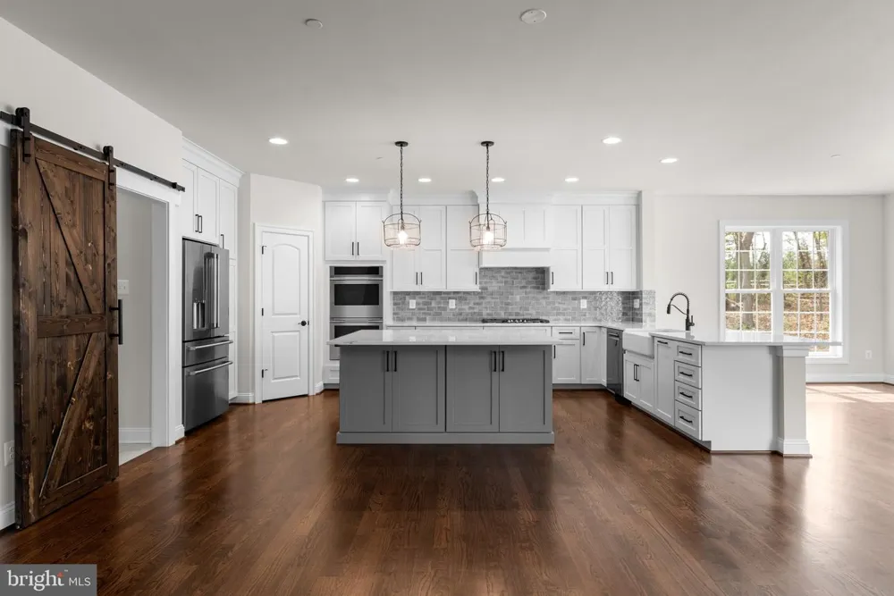 127 NOB HILL PARK DRIVE #BENTON II Reisterstown, MD 21136
