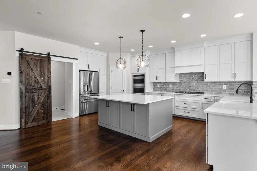 127 NOB HILL PARK DRIVE #BENTON II Reisterstown, MD 21136