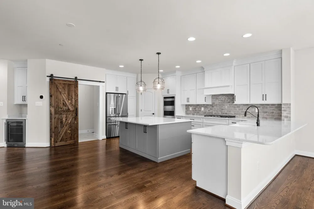 127 NOB HILL PARK DRIVE #BENTON II Reisterstown, MD 21136