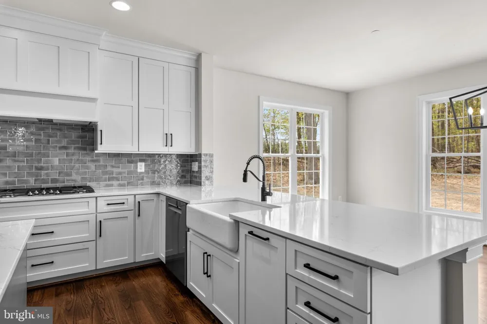 127 NOB HILL PARK DRIVE #BENTON II Reisterstown, MD 21136