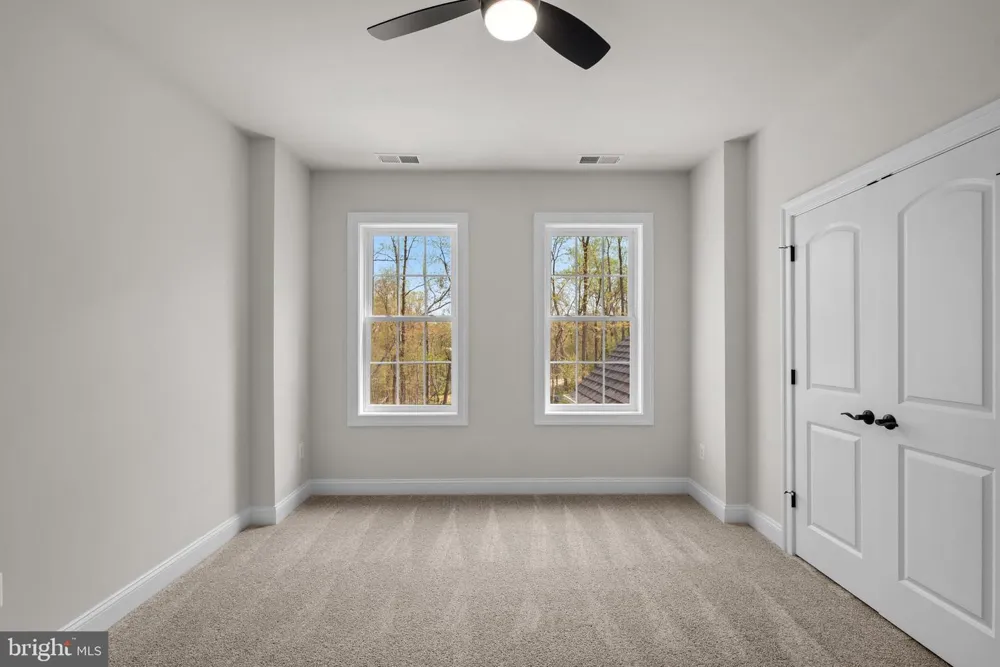 127 NOB HILL PARK DRIVE #BENTON II Reisterstown, MD 21136
