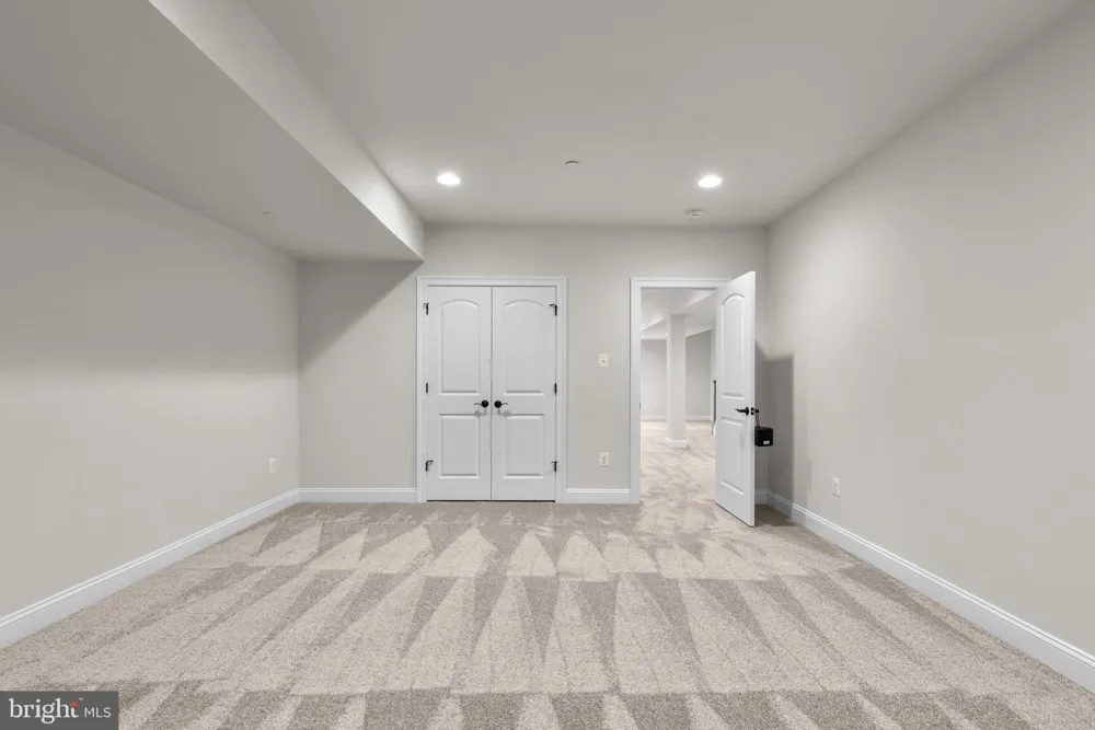127 NOB HILL PARK DRIVE #BENTON II Reisterstown, MD 21136