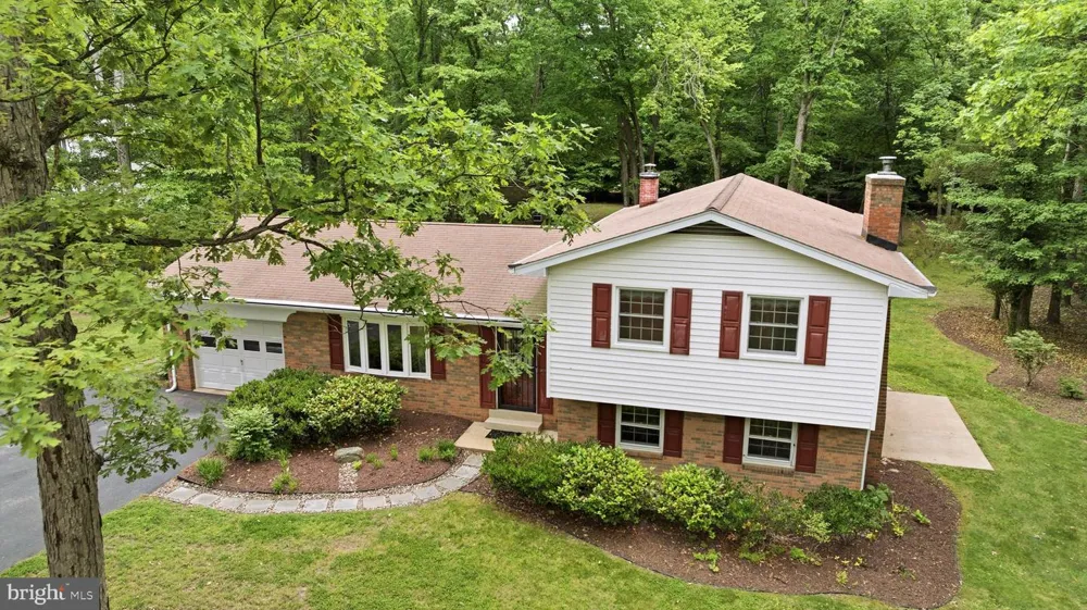 9618 RANDALL DRIVE White Plains, MD 20695