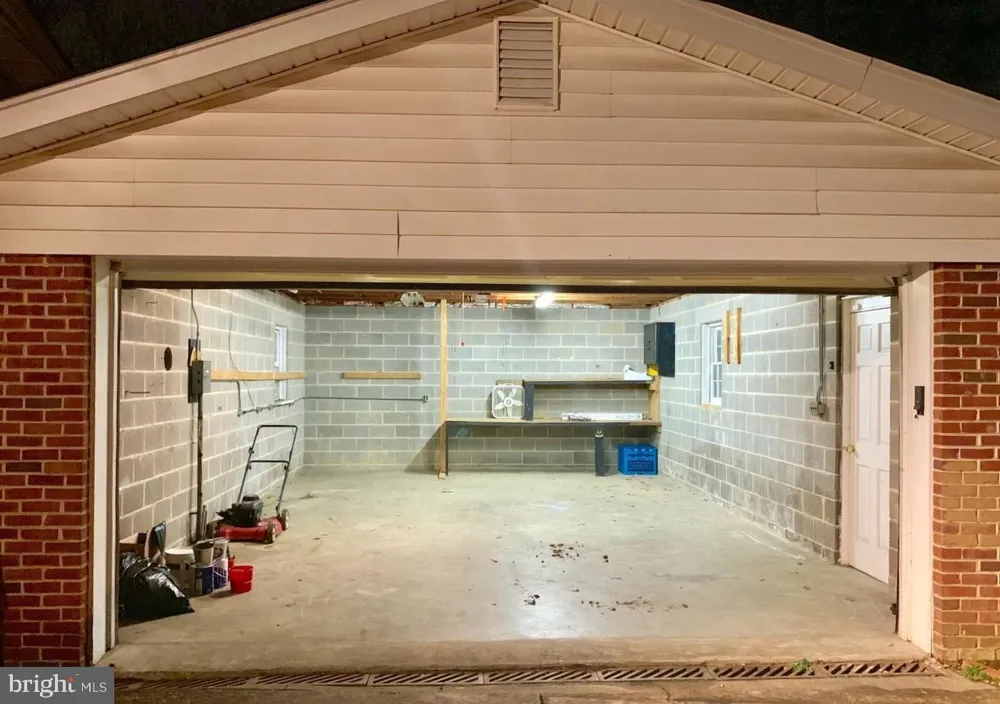 13000 ARCTIC AVENUE Rockville, MD 20853
