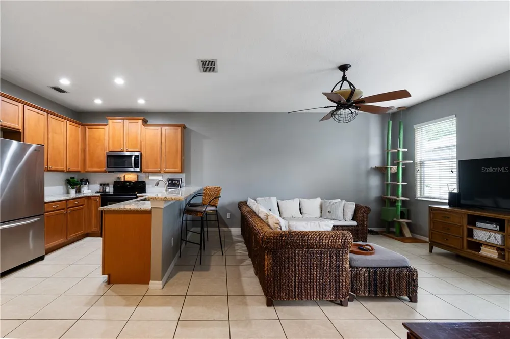 1304 SANDSTONE RUN Sanford, FL 32771