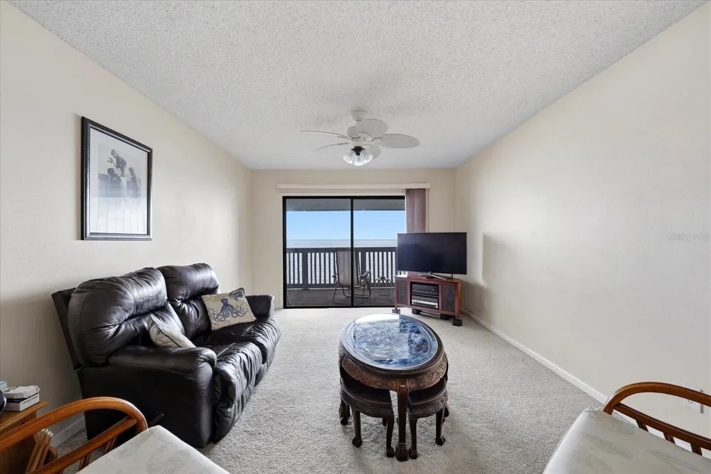 818 BAHIA DEL SOL DRIVE #28 Ruskin, FL 33570