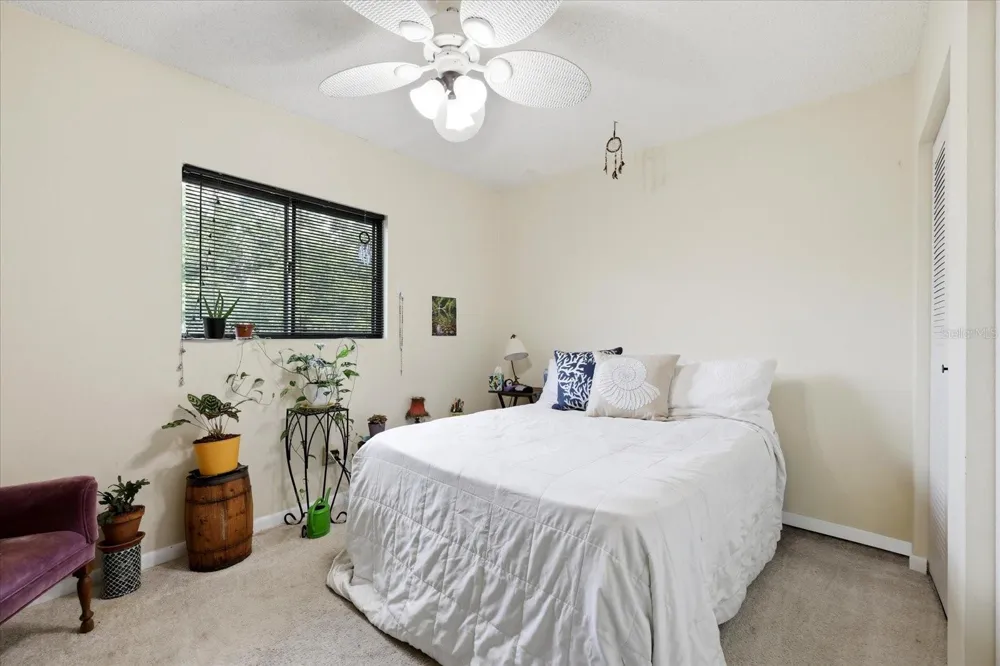 818 BAHIA DEL SOL DRIVE #28 Ruskin, FL 33570