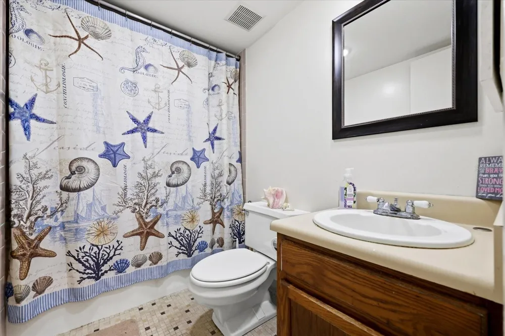 818 BAHIA DEL SOL DRIVE #28 Ruskin, FL 33570