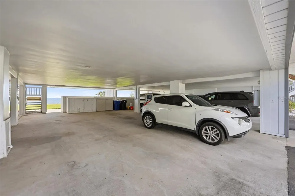 818 BAHIA DEL SOL DRIVE #28 Ruskin, FL 33570