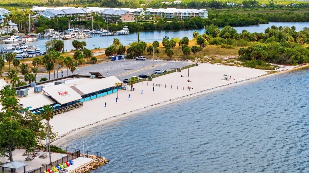 818 BAHIA DEL SOL DRIVE #28 Ruskin, FL 33570