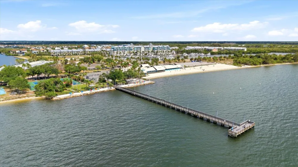 818 BAHIA DEL SOL DRIVE #28 Ruskin, FL 33570