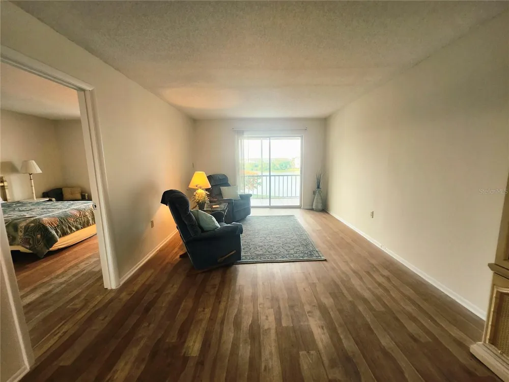 3973 LAKE BAYSHORE DRIVE #503 Bradenton, FL 34205