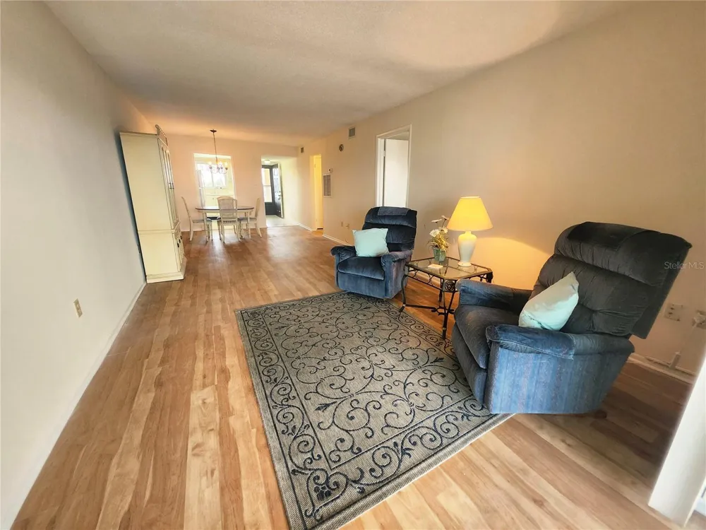 3973 LAKE BAYSHORE DRIVE #503 Bradenton, FL 34205