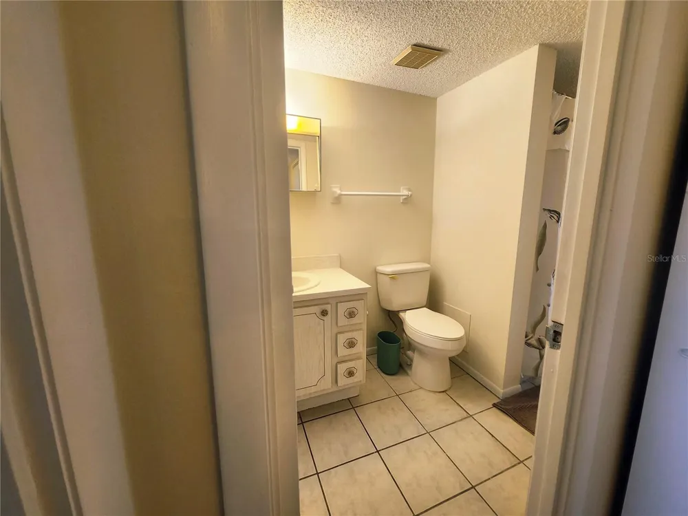 3973 LAKE BAYSHORE DRIVE #503 Bradenton, FL 34205
