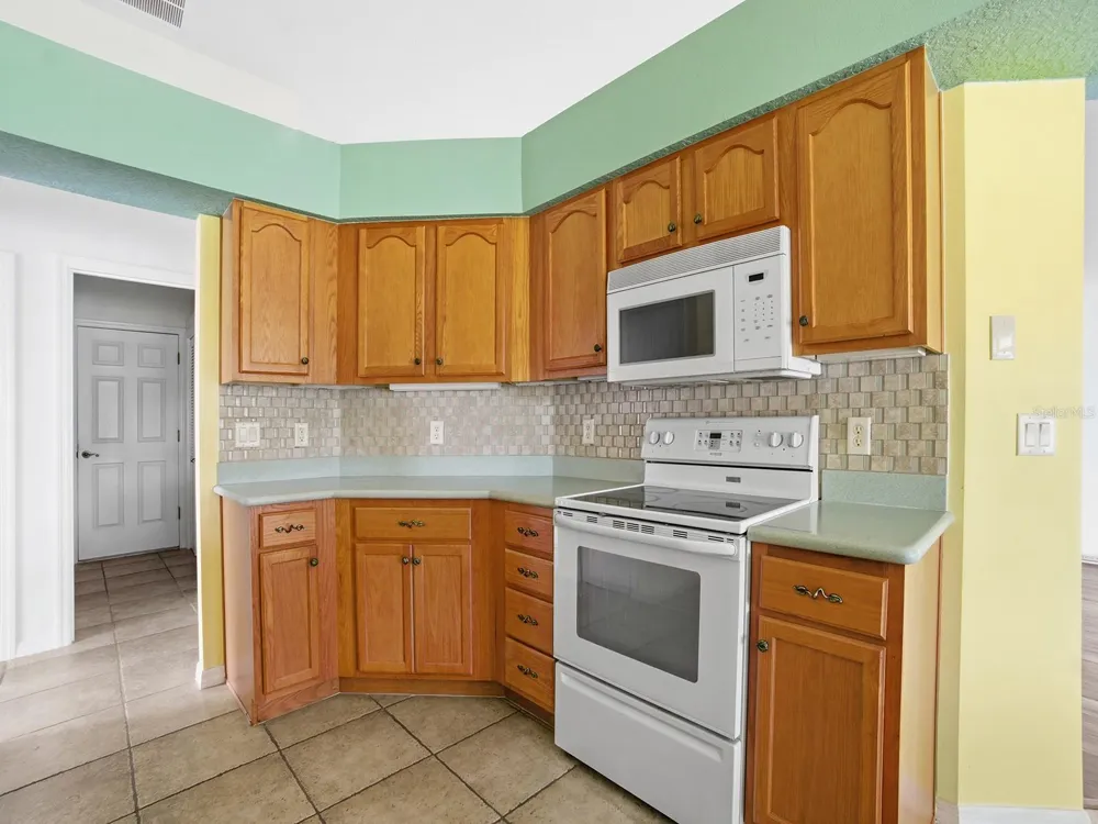 4835 SABLE RIDGE COURT Leesburg, FL 34748